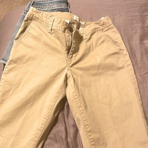 Size 4 kaki pants for women